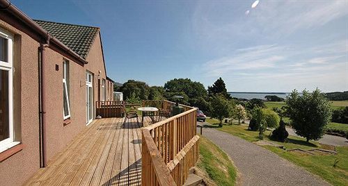 Strathview